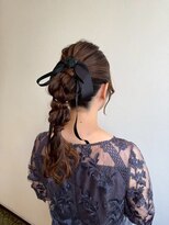 エール 生駒(aile Total Beauty Salon)&nbsp;編みおろし×リボンアレンジ
