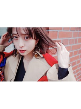 ロスタークラス(ROSTAR class) この秋冬のトレンドは【 モーブブラウンのレイヤーボブ 】