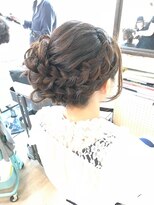 ロカット サロン(Roquat Salon)&nbsp;編み込みサイドアップアレンジ【ヘアアレンジ　立川/立川南口】