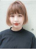 王道ワンカールボブスタイルで柔らかベージュ