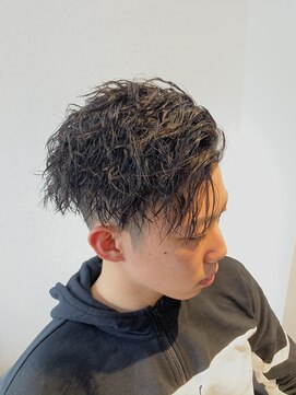 ヘアアンドフェイス ルースト(hair&face ROOST) かき上げツイスパスタイル