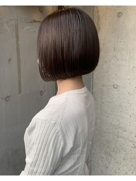 ジョージグランデ(JO-JI grande) 大人ボブ/切りっぱなしボブ/顎ラインボブ
