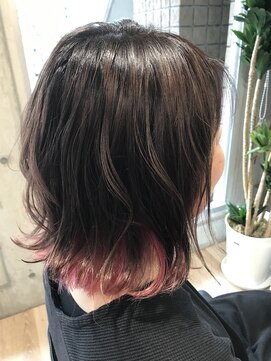 ツヅル(tsuzuru.) 外ハネくびれミディ