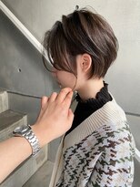 トト 船橋店(toto.)&nbsp;黒髪/グレーベージュ/レイヤーロング/前髪パーマ[西船橋/津田沼]