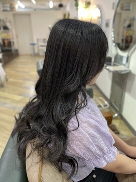 ビィーワンイースト(Be 1 EAST) ゆるふわロング