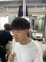 クロムトウキョウ ザ バーバー ネオン 新宿店(CHROM TOKYO the Barber ne/on)&nbsp;ツイストスパイラルパーマ