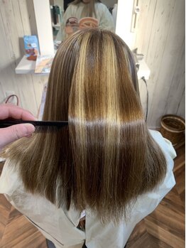 ダイ(DAI)の写真/【髪質改善が自慢のサロン】長持ちするうるツヤ髪がリーズナブルな価格で叶います◇