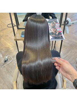 エターナル(ETERNAL) 髪質改善/縮毛矯正/ストレート/ブラウンカラー/20代/30代/40代