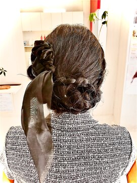 ライズヘアー(Rise hair) 。