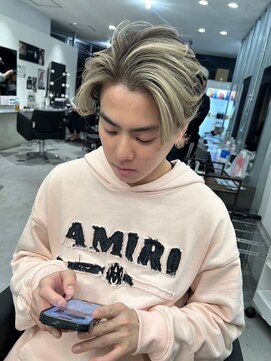 メンズサロン キング 高槻店(Men’s salon K!ng) 波巻きツイストスパイラルパーマ/フェザーパーマ/眉毛/メンズ