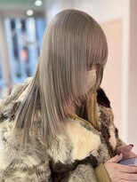 アール 横浜(R)&nbsp;【MOMO】ホワイトベージュ×ハッシュカット/レイヤー◎