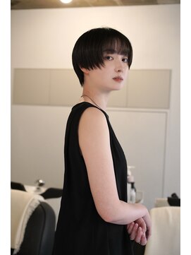 シセイ 青山(SHISEI) マッシュショート/顔まわりレイヤー/ショートヘア