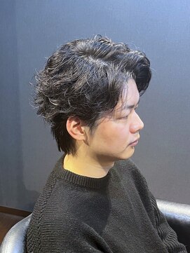 ビーダンディー(Bee dandy) ビジネスショート 刈り上げなしウルフ  デザインカールパーマ
