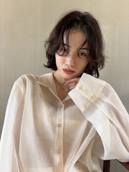 ビーヘアー 近鉄八尾店(Bee.hair)の写真/骨格・顔型に合わせた高い技術力◎ミリ単位でこだわって施術し、乾かすだけでまとまるトレンドヘアに