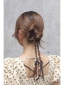 set salon elle 中洲店【10月上旬 NEW OPEN（予定）】の写真/ふんわり抜け感のあるStyleで上品かつ華やかに。女性St.の絶妙なセンスで、気分までアガるヘアデザインに★