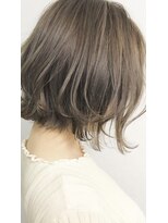 アミル(AMIL)&nbsp;外はねボブ