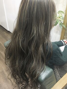 オロ(ORO) 【ORO】外国人風ハイライトマットグレージュ　浅見