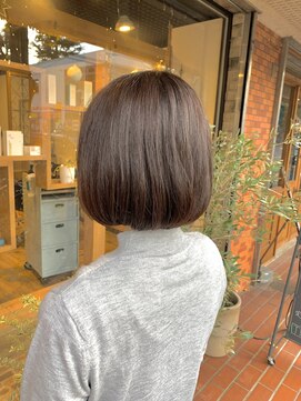 ムク(Muku) 内巻きシンプルボブ☆ナチュラルブラウン