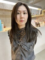 ミー(mii)&nbsp;【mii】ストレート/ブリーチベージュカラー