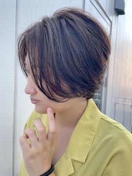 ルーファス 恵比寿 渋谷(Ruufus) 30代40代前下がり丸みショートボブ【Ruufus恵比寿渋谷】