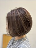 大人ハイライトグレージュショート