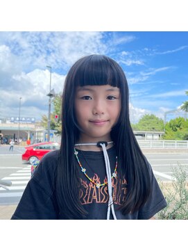 コガ(Coga) パッツンバング　キッズカット