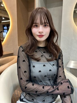 グロー 大宮(GLROW) 韓国　ふわレイヤー　波ウェーブ　コテ巻き　haruhi