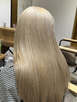 ブランニューロミエ 野田阪神店(Brand new lomie)&nbsp;ヘーゼルベージュ/ハイトーン/ケアブリーチ/髪質改善カラー