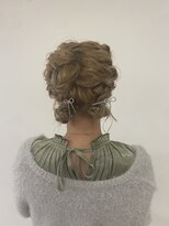 ヘアーコンセプト アイアイオ(HAIR CONCEPT iio)&nbsp;お呼ばれツインアレンジ