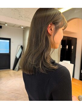 ローレン(LOREN) 透明感髪質改善ベージュダブルカラーミルクティーグレージュ