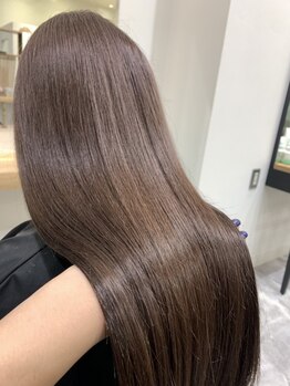 髪質改善に特化◎カラーとの相性も抜群です！