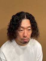 ジェットブラックキューサンロク(JET BLACK 936)&nbsp;マンバンパーマ　ブラックヴォルテックス