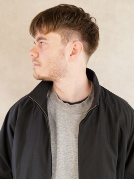 ダウズバーバーショップ 渋谷(dau's barber shop) ショート　理容室 バーバー リクルート ビジネスヘア 短髪