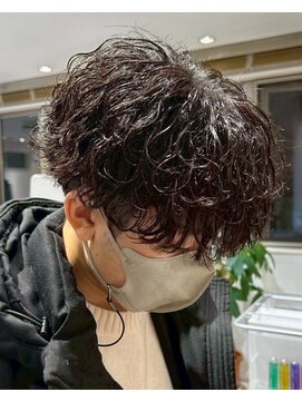 アイトーキョープラスシー 横浜(AI TOKYO+Sea) 横浜/マッシュヘア/センターパート/ルーズパーマ