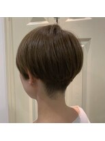 ヴィコロ(vicolo) 刈り上げマッシュボブ