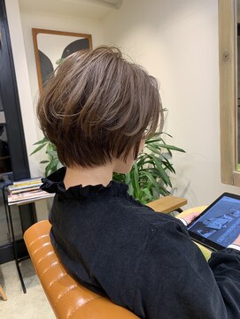 オブ センス(Of Sense) ショート×シアーグレージュ