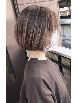 サロンドミルク 新百合ヶ丘店(salon de MiLK) 脱白髪染めカラー［新百合ヶ丘/ハイライト/白髪染め］