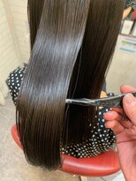 ロマンヤカタ ファース(ROMAN YAKATA fars) セミロング 髪質改善 縮毛矯正@田代7/2