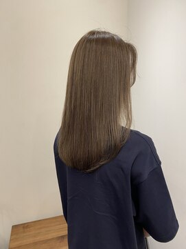 リリアーナ(LILIANA) 池袋 イルミナカラー ダブルカラー 髪質改善 アッシュベージュ♪