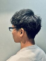 ライム(RHYME)&nbsp;束感マッシュ緩めパーマ