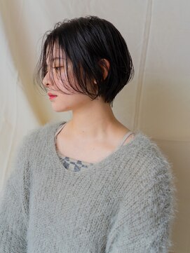 デビュー ヘアーメイク くびれヘアうる艶髪質改善ハリウッドトリートメント浦添宜野湾