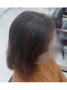 にじいろ イオンモール佐賀大和店 オレンジ系カラー