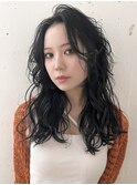 ロングレイヤーかきあげウェーブパーマ