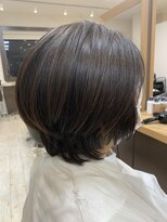 リアン(Lien)&nbsp;丸み可愛いショートボブ/透明感スモーキーアッシュ/赤味なし