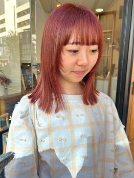 ロプート(Loput)の写真/ナチュラルに魅せる“デザインカラー”が得意!