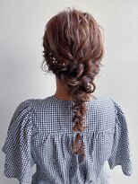 トゥリル(trueal)&nbsp;ヘアセット　編みおろし