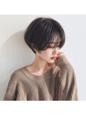 ショートボブ