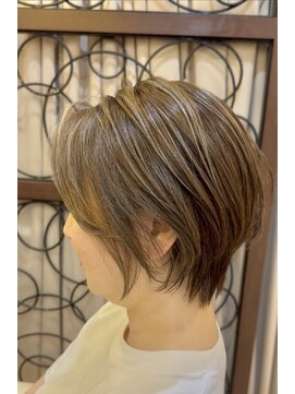 エムスリーヘアー 西千葉店(Mlll HAIR) 20.30.40.50代にオススメ　ショートスタイル