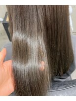 ミリ 奈良店(mm)&nbsp;オリーブベージュ/グレージュ/レイヤーカット/近鉄奈良