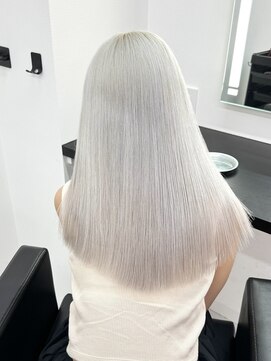 エゴ 池袋(EGO) ホワイトカラー/シルバーカラー